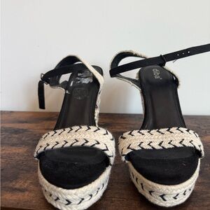 Wedge platform sandal